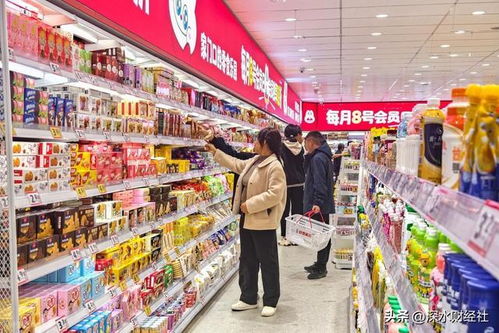 量販零食巨頭伸向日用百貨，社區超市迎來致命一擊